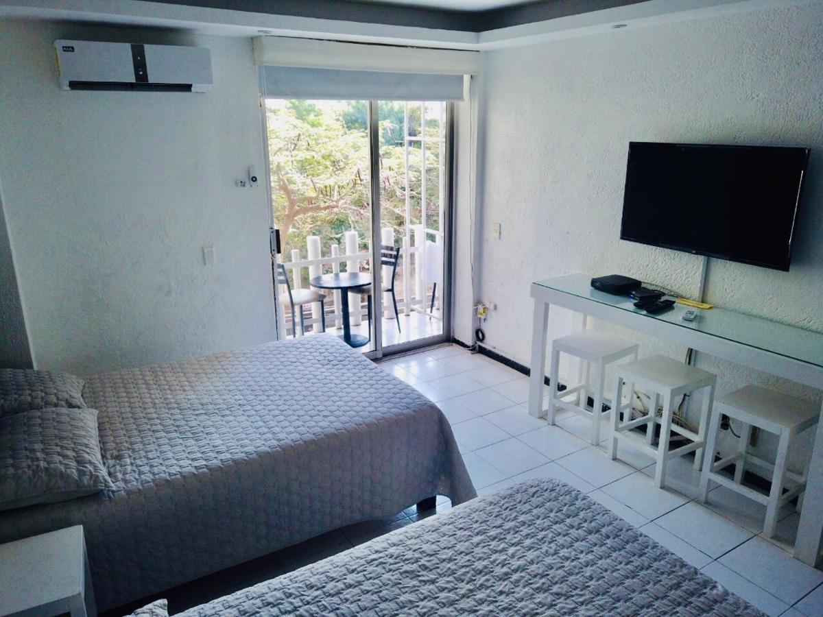 Hostal y suites mediterrane Acapulco Exterior foto